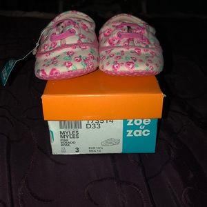 size 3 girl shoes.